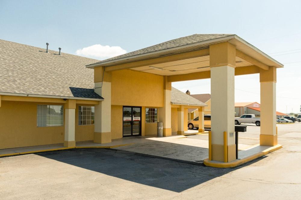 Econo Lodge Pryor Creek Exteriör bild