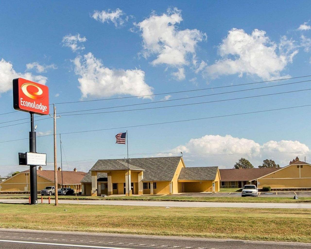 Econo Lodge Pryor Creek Exteriör bild